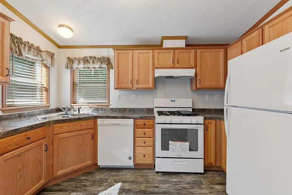 151A Millville Street Salem NH 03079