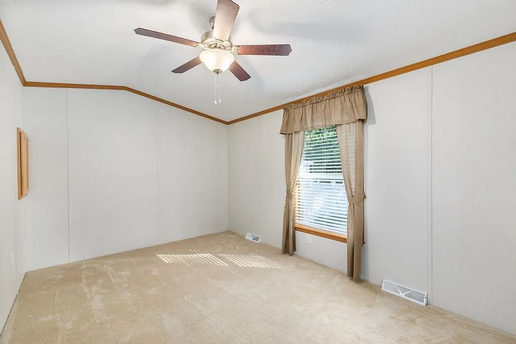 151A Millville Street Salem NH 03079