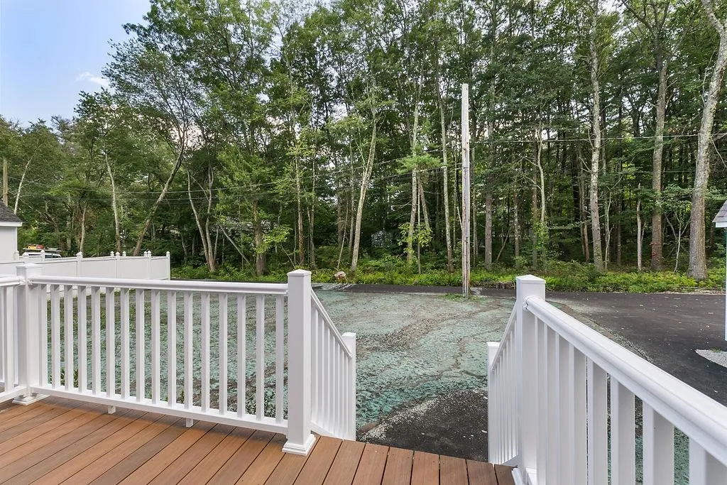 151A Millville Street Salem NH 03079