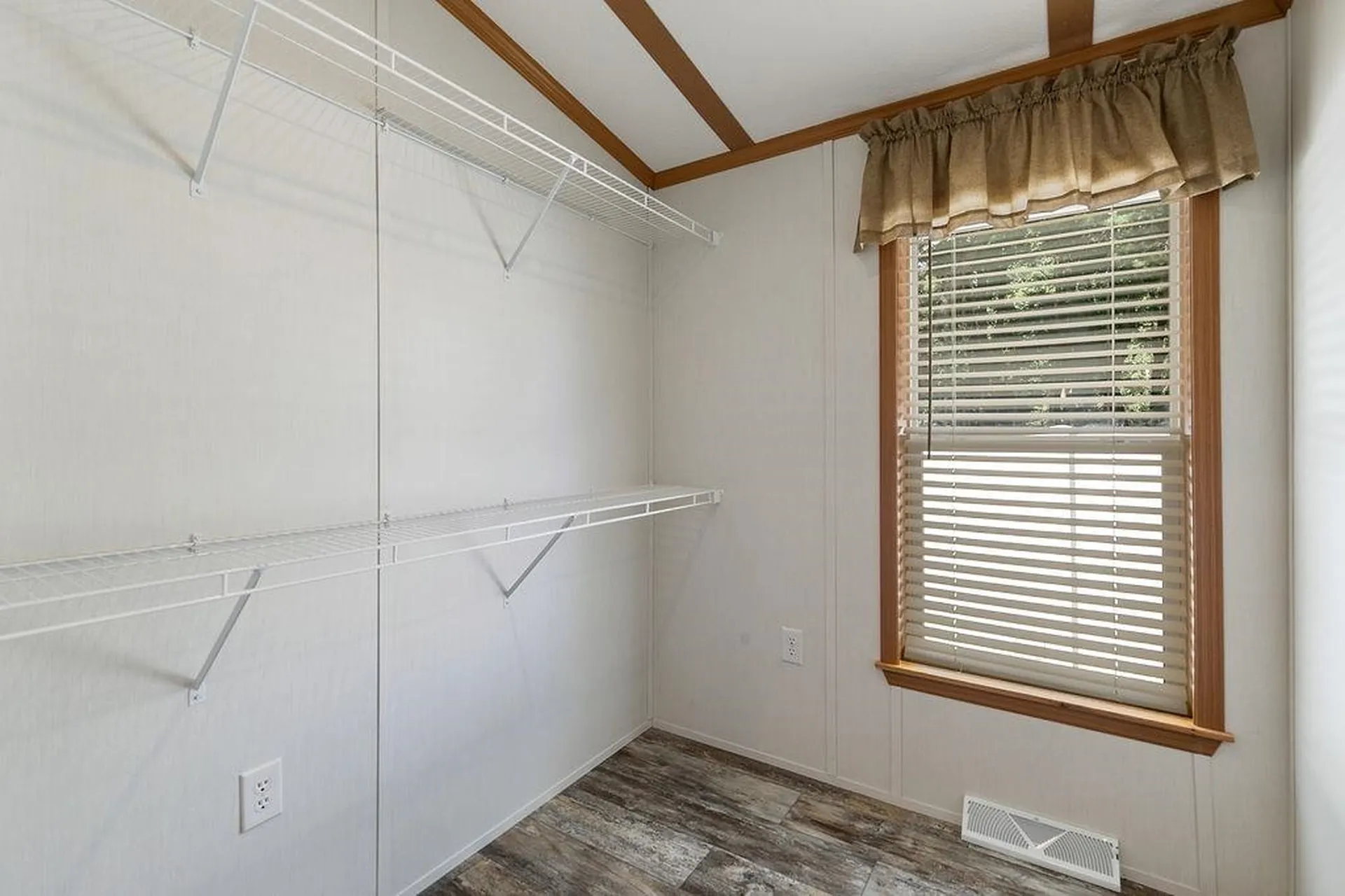 151A Millville Street Salem NH 03079