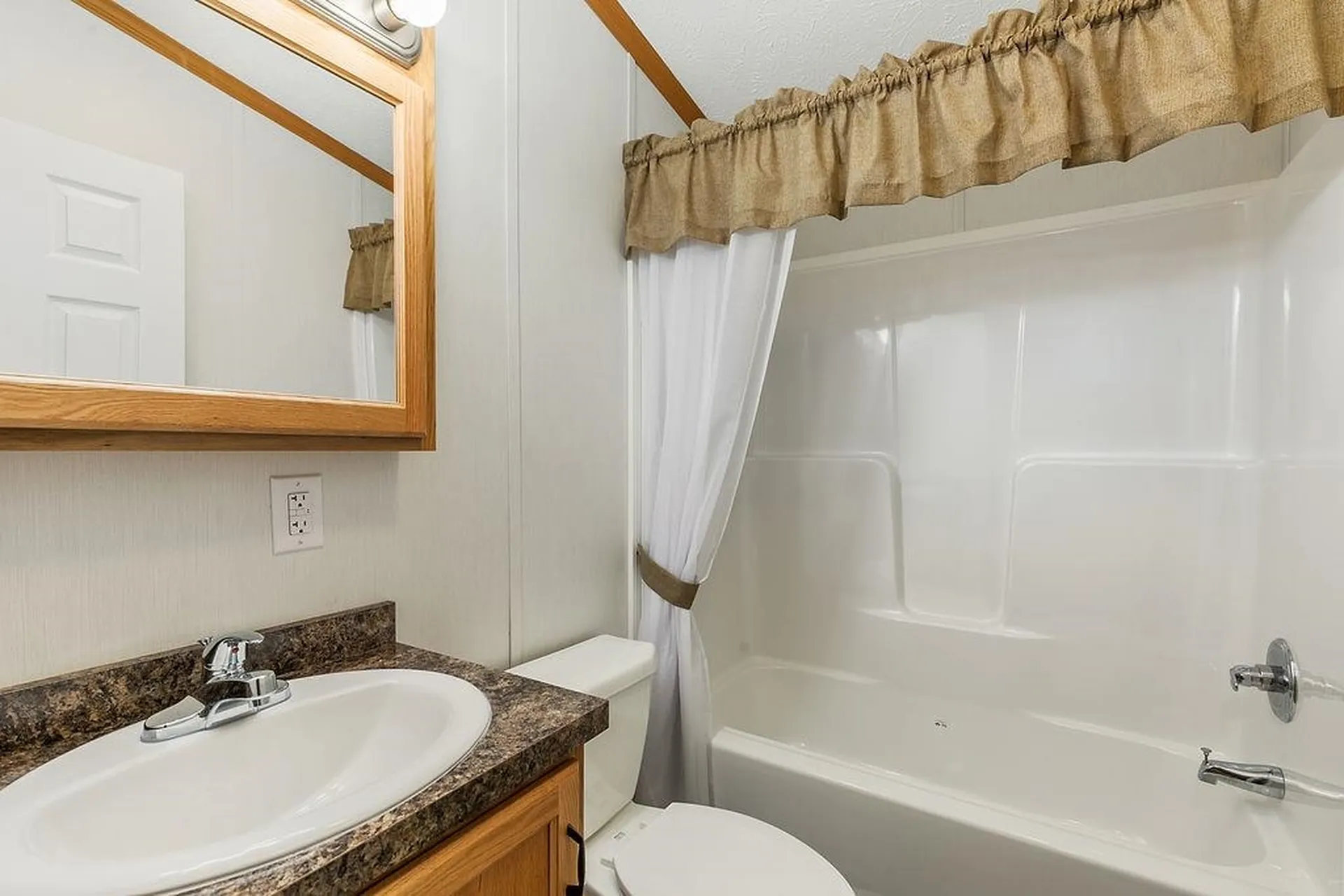 151A Millville Street Salem NH 03079