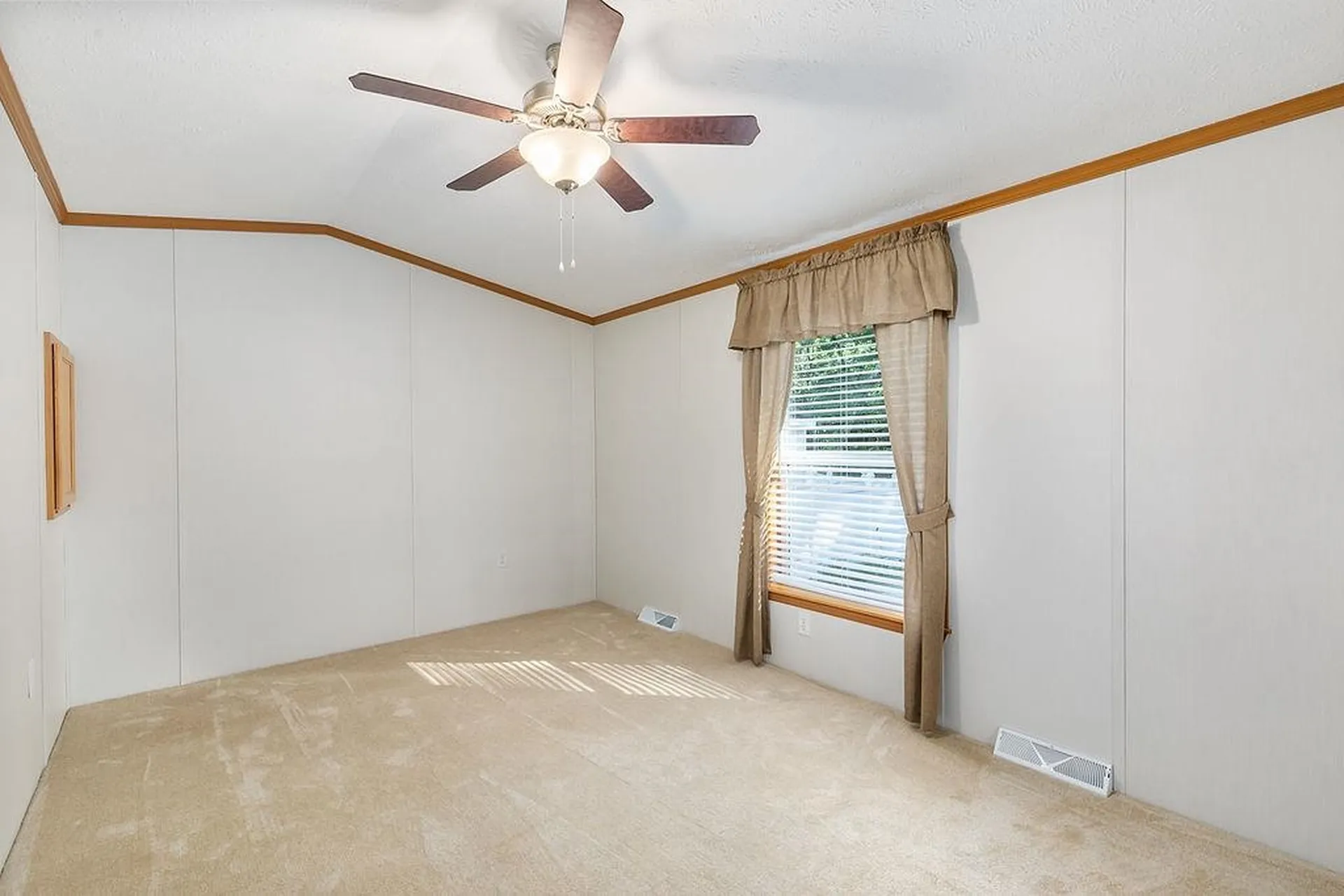 151A Millville Street Salem NH 03079