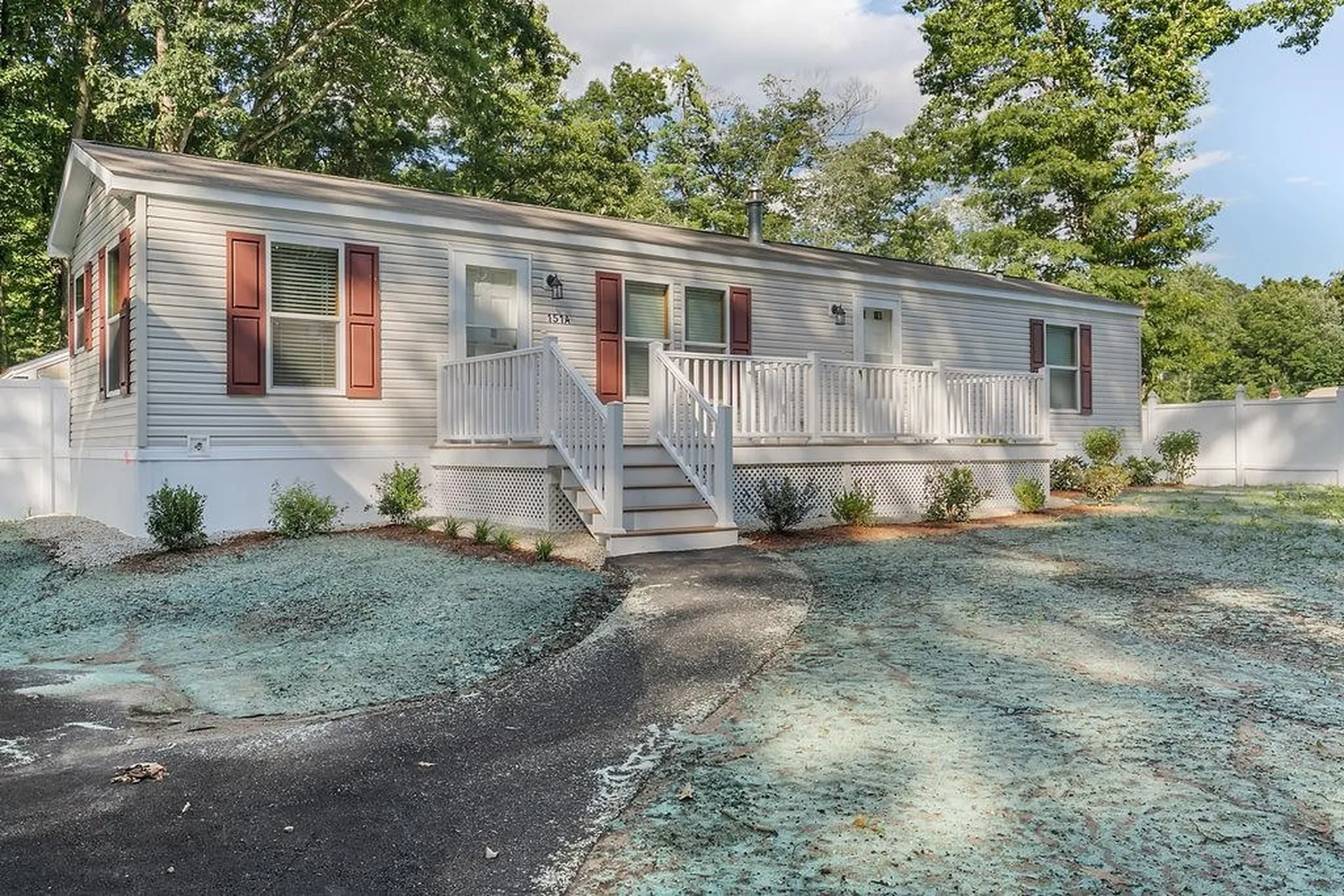 151A Millville Street Salem NH 03079