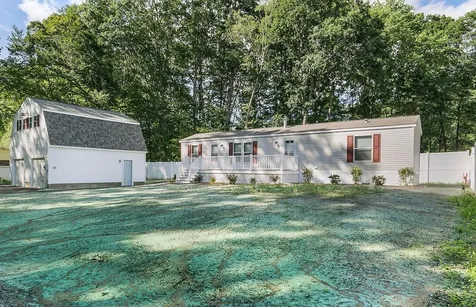 151A Millville Street Salem NH 03079