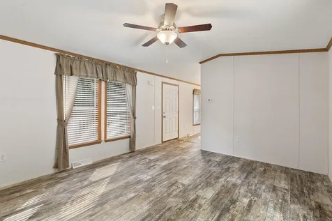 151A Millville Street Salem NH 03079
