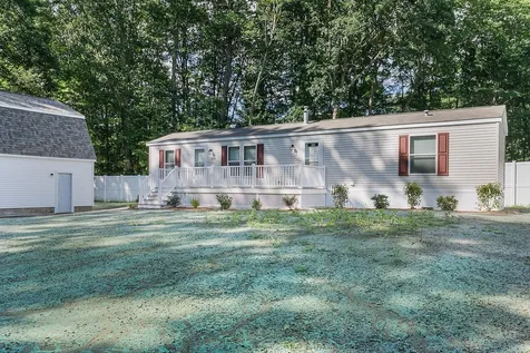 151A Millville Street Salem NH 03079
