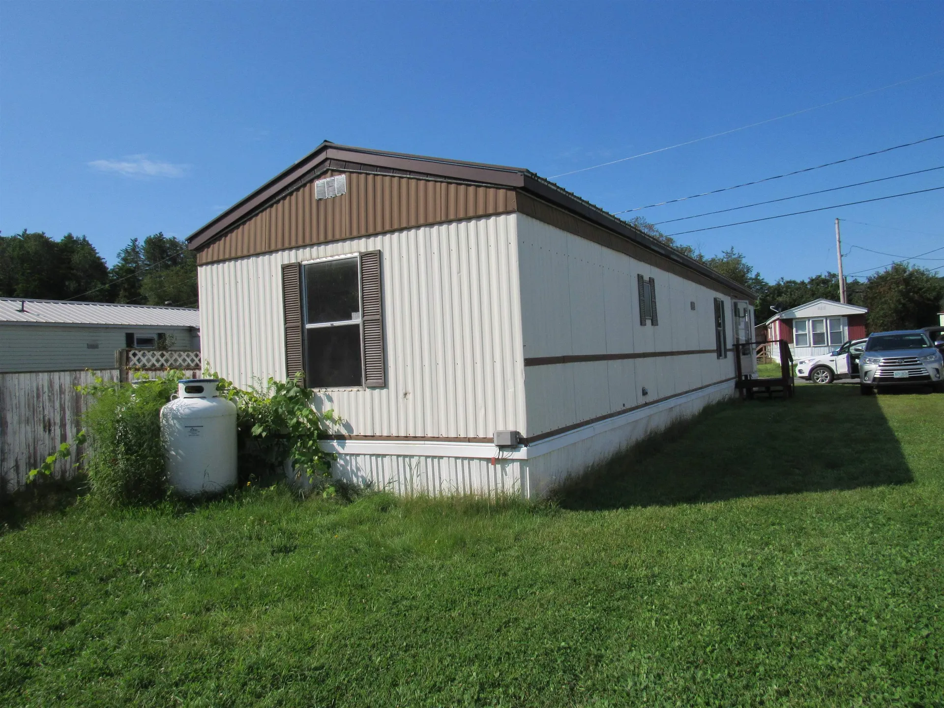 16 Upham Place Claremont NH 03743