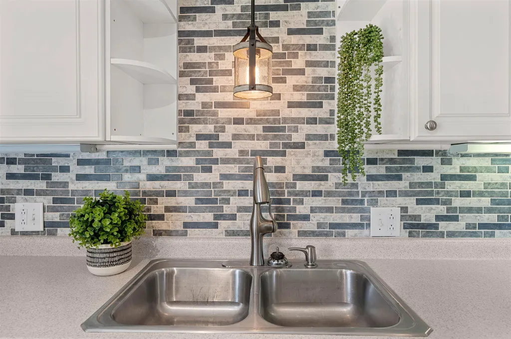 28 River Cove Road Williston VT 05495