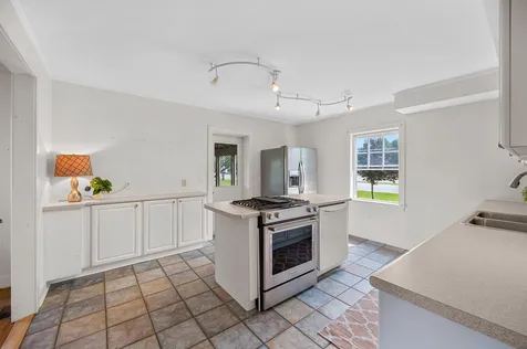 28 River Cove Road Williston VT 05495