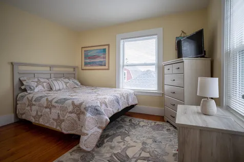 19 Highland Avenue Hampton NH 03842