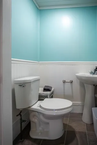 19 Highland Avenue Hampton NH 03842