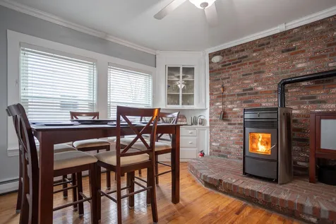 19 Highland Avenue Hampton NH 03842
