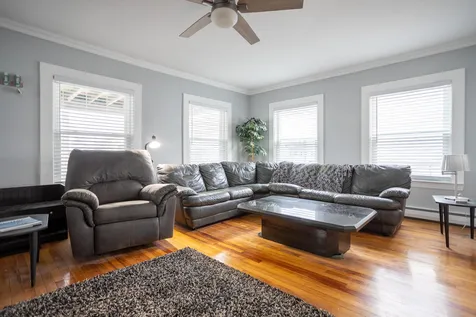 19 Highland Avenue Hampton NH 03842