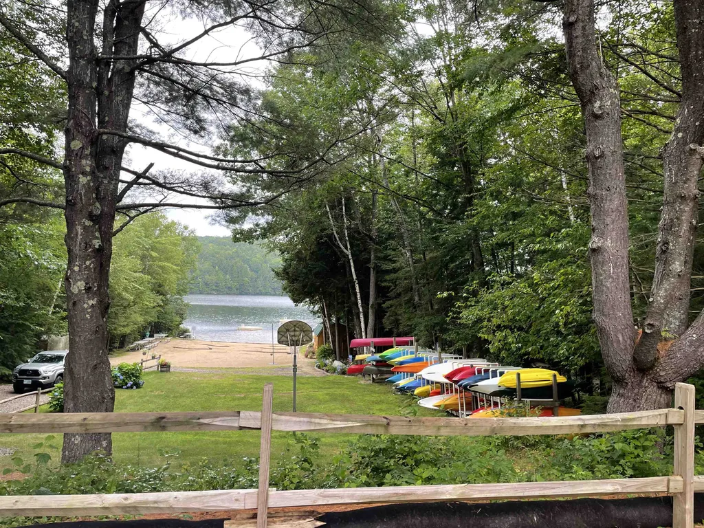 2 Bishops Gate Road Wolfeboro NH 03894