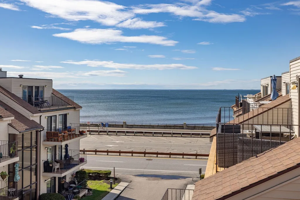 461 Ocean Boulevard Hampton NH 03842