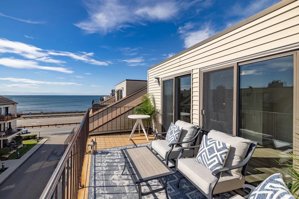 461 Ocean Boulevard Hampton NH 03842