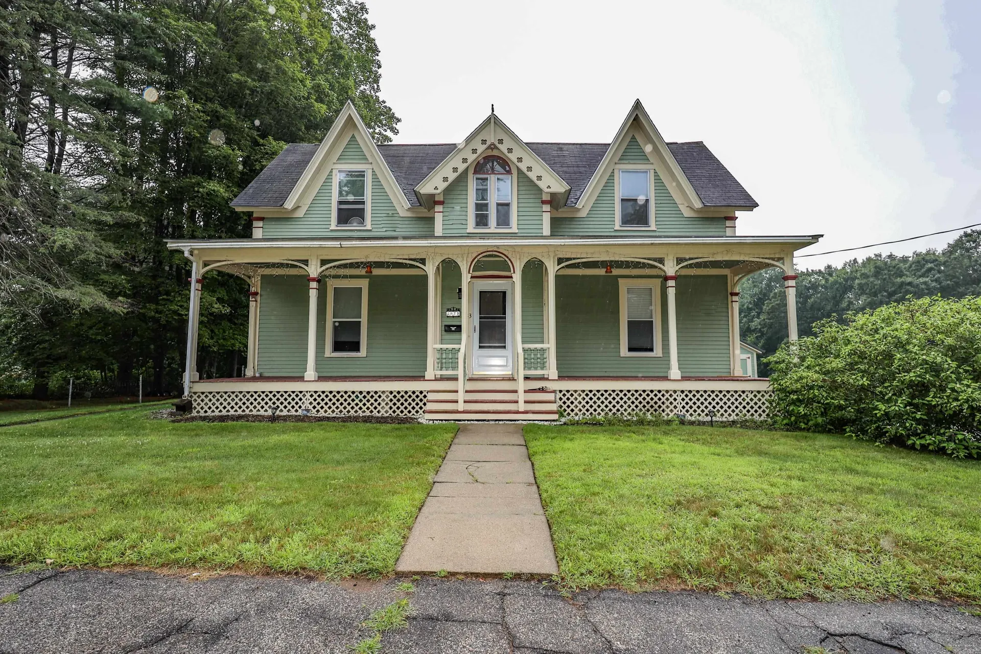 33 Elm Street Concord NH 03303