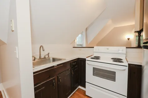 33 Elm Street Concord NH 03303