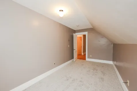 33 Elm Street Concord NH 03303
