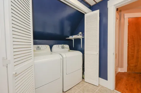 33 Elm Street Concord NH 03303