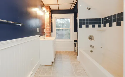 33 Elm Street Concord NH 03303