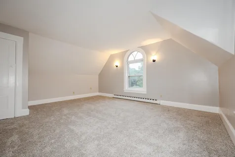 33 Elm Street Concord NH 03303