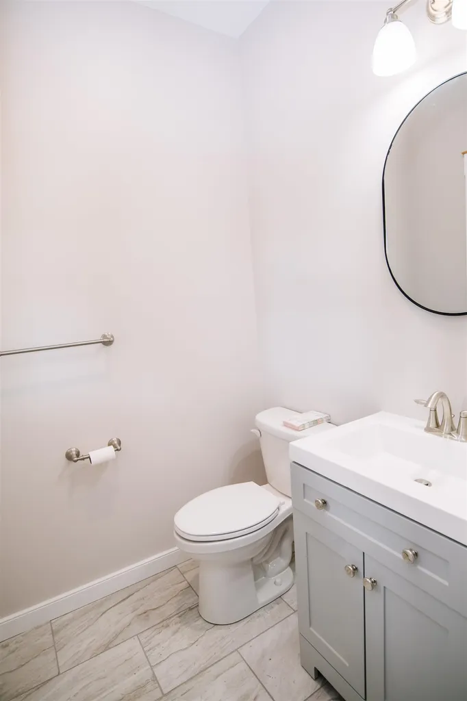 199 Highland Terrace South Burlington VT 05403