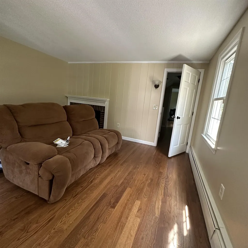 46 Mountain View Drive Peterborough NH 03458