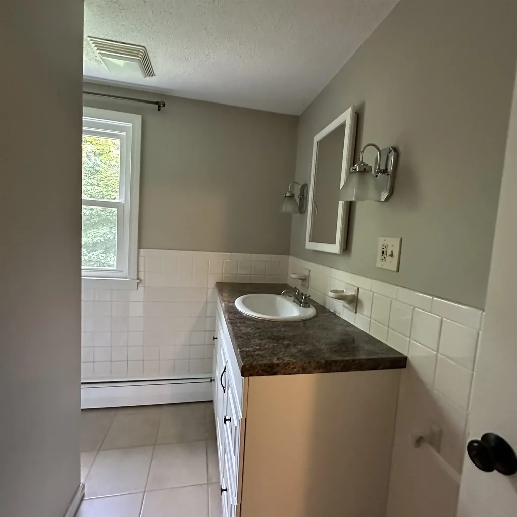46 Mountain View Drive Peterborough NH 03458