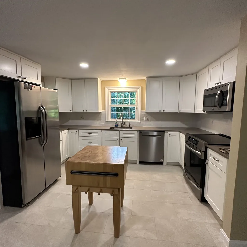 46 Mountain View Drive Peterborough NH 03458