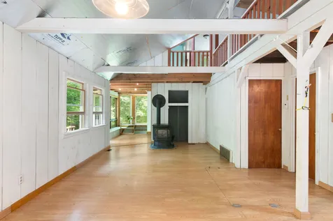 1219 Wickopee Hill Road Dummerston VT 05301