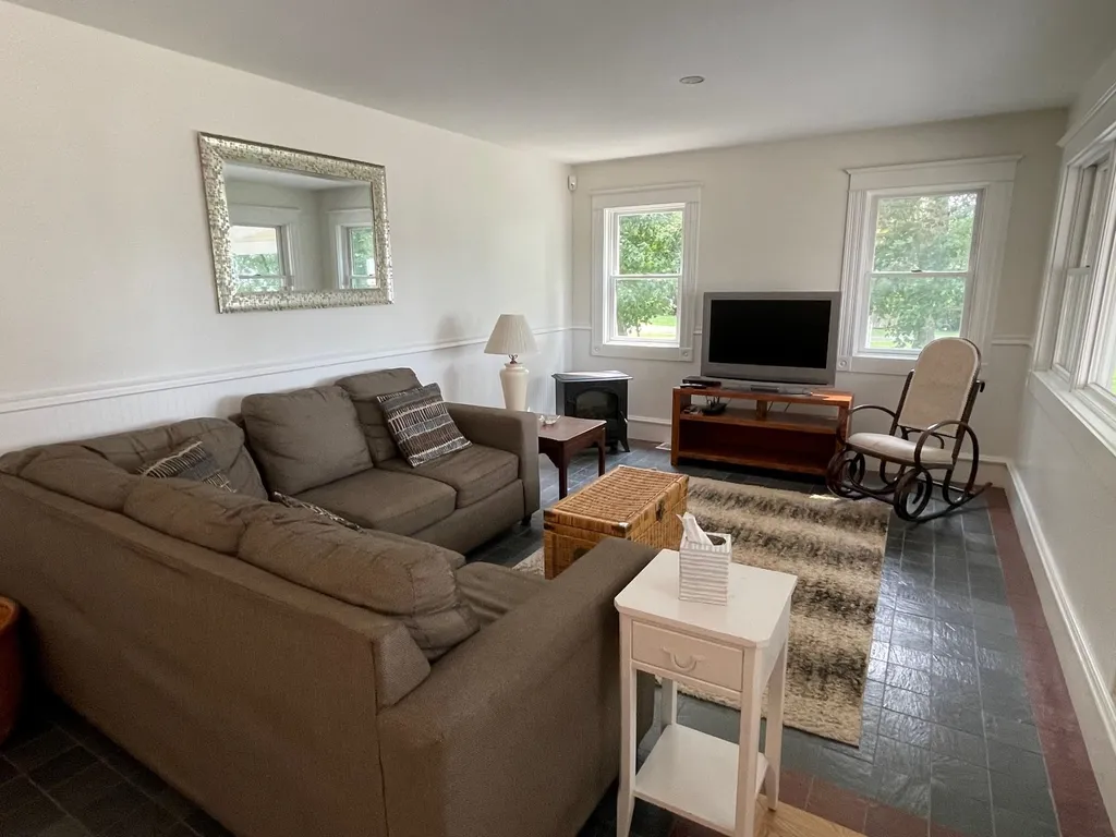 1513 West Shore Road Alburgh VT 05440