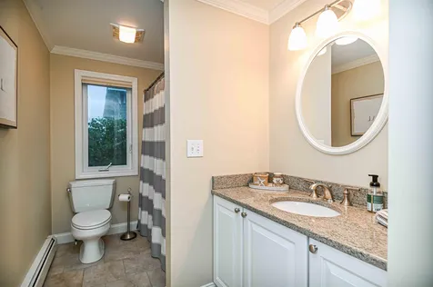 260 Ashland Street Seabrook NH 03874