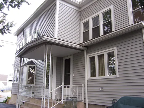 141 Calef Road Manchester NH 03103