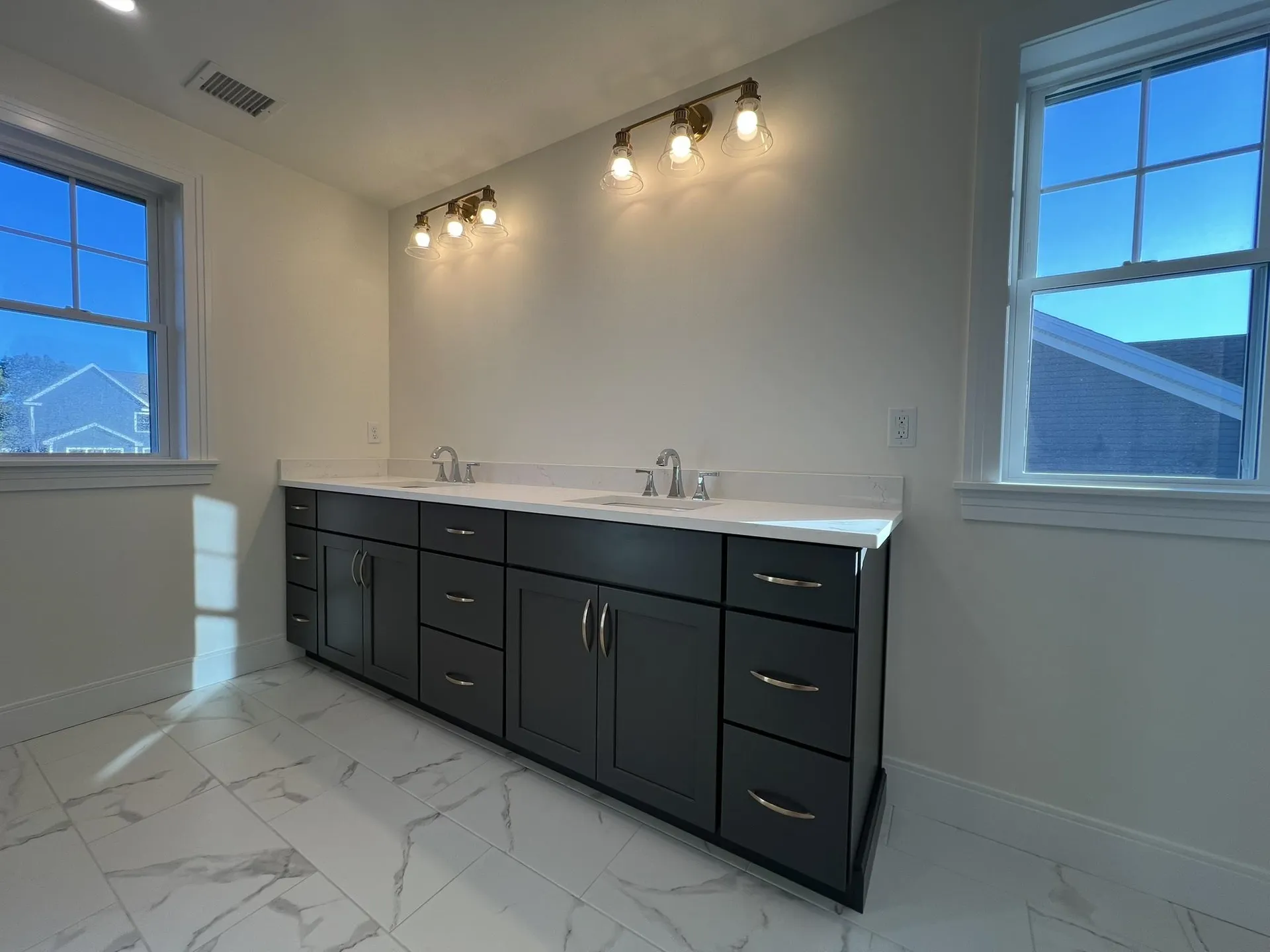 217 Sage Lane Portsmouth NH 03801