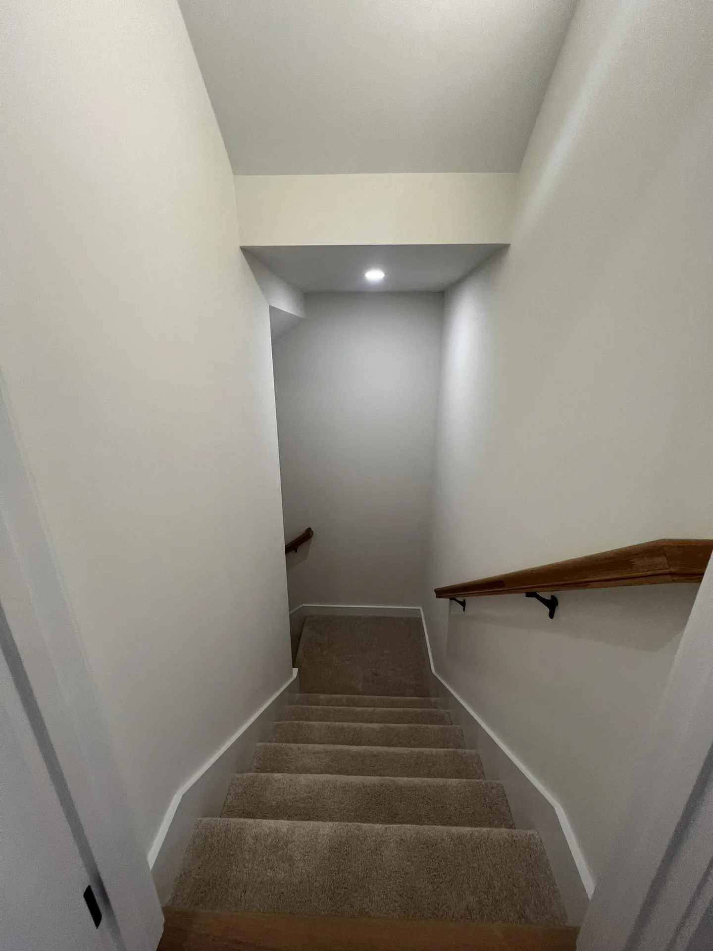 207 Sage Lane Portsmouth NH 03801
