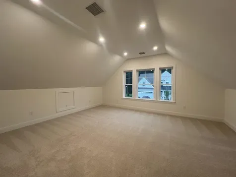 207 Sage Lane Portsmouth NH 03801