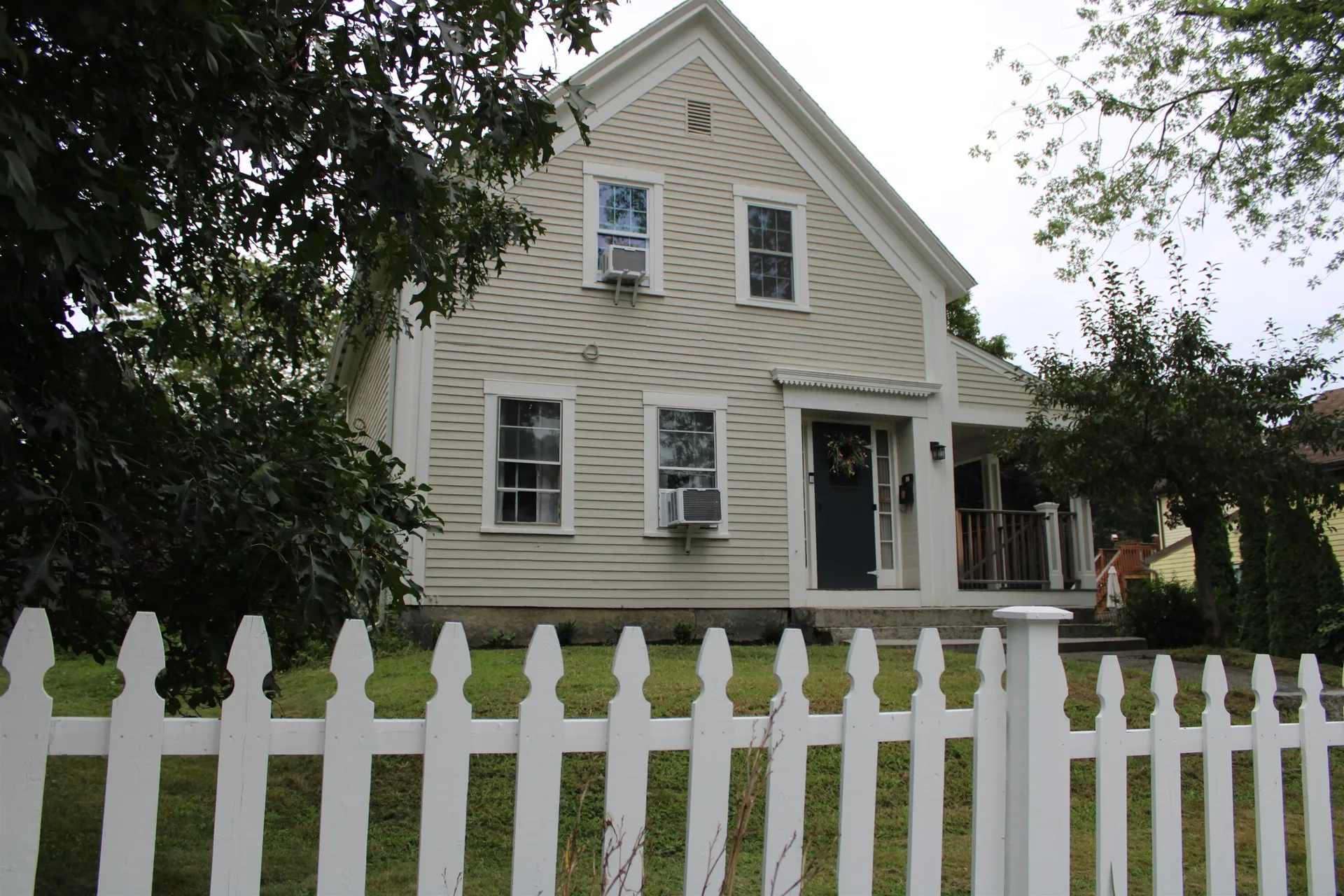 20a Pleasant Street Milford NH 03055