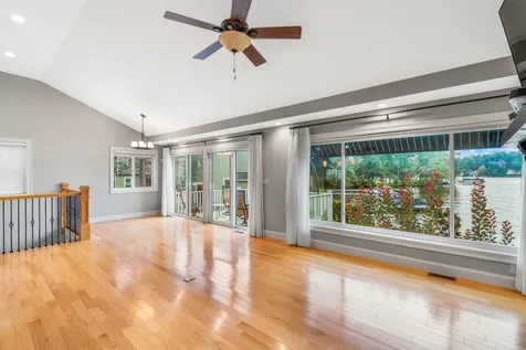 39 Sawtelle Road Windham NH 03087