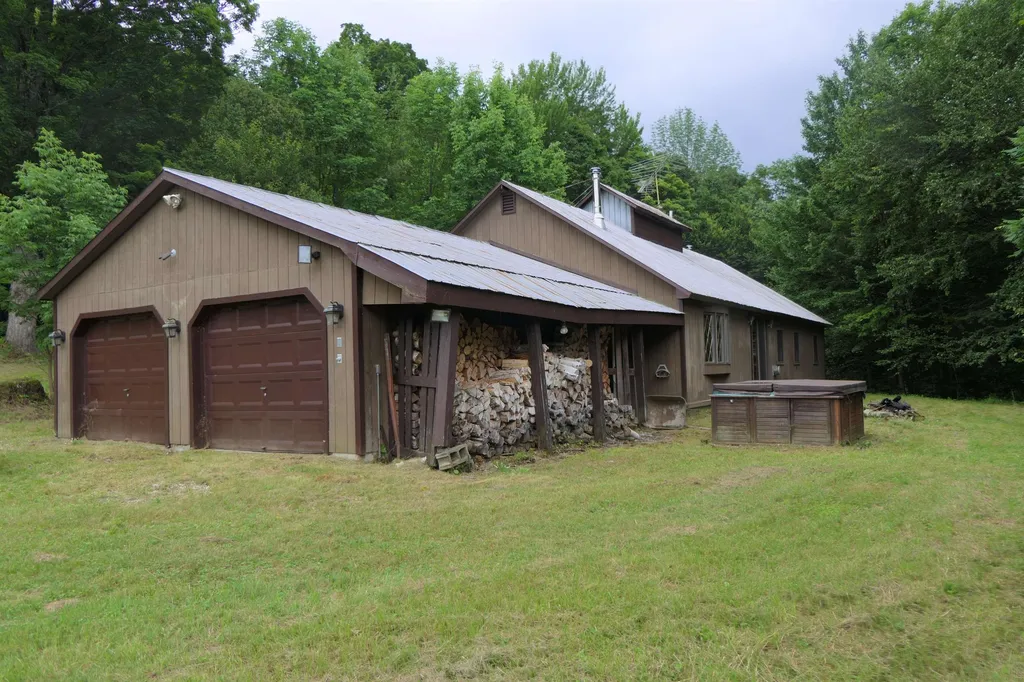 1475 Fuller Bridge Road Montgomery VT 05471