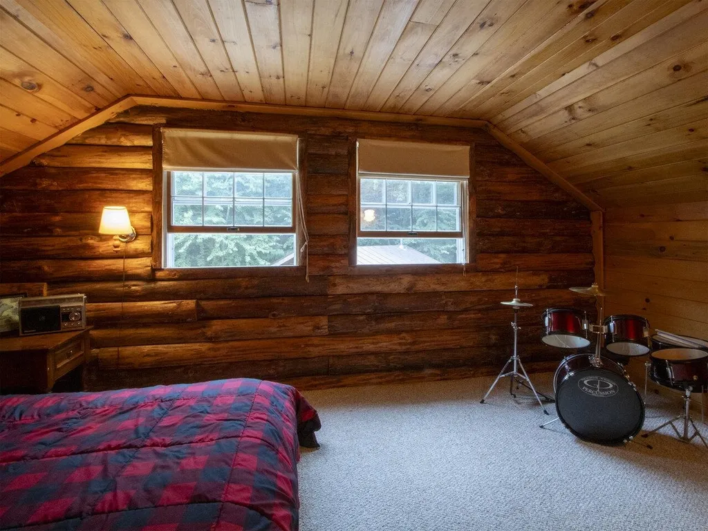 11 Moose Hollow Road Worcester VT 05682