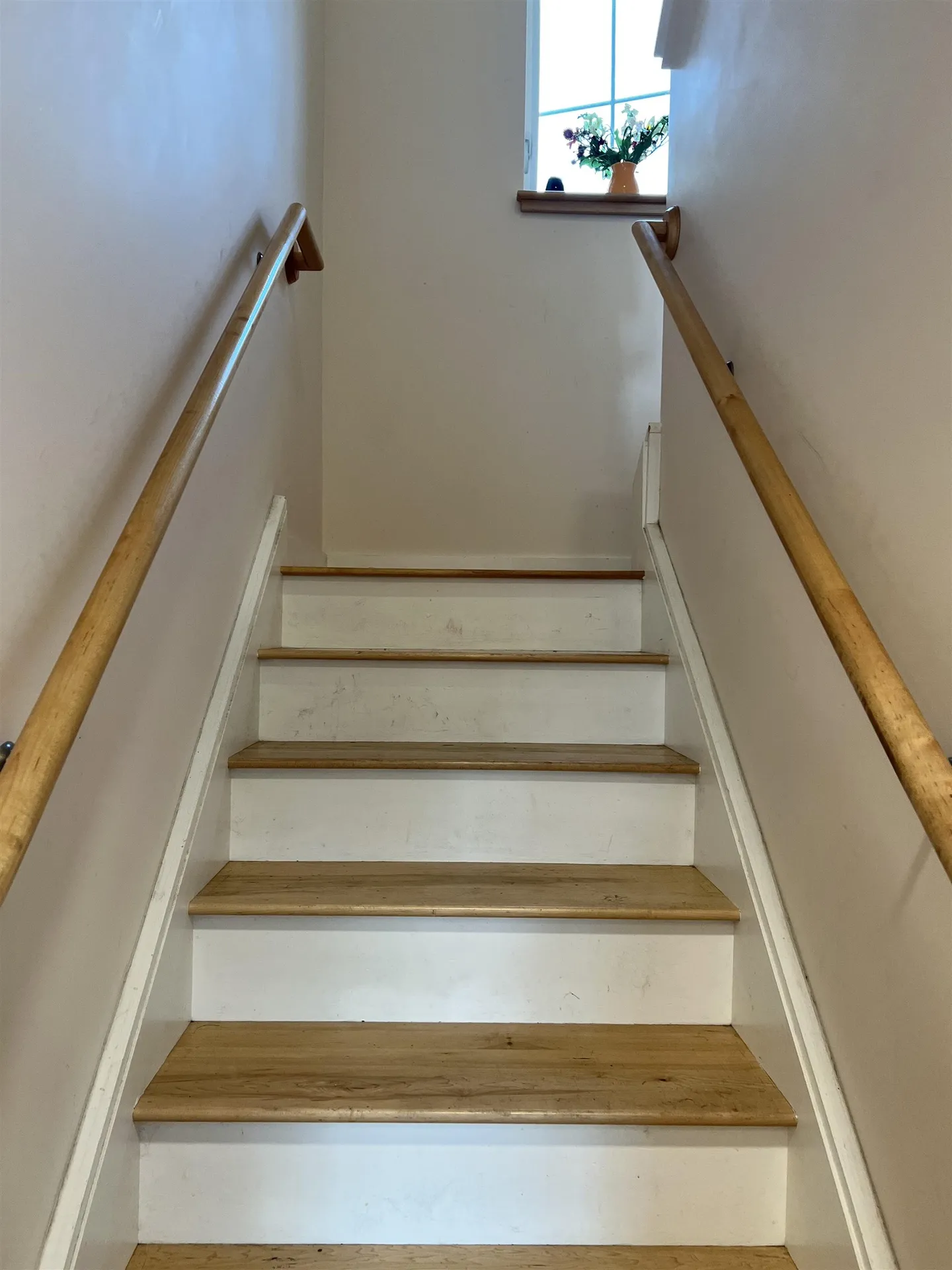 28 Sprout Street Bristol VT 05443