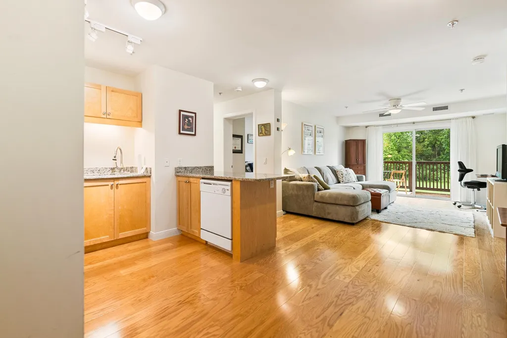 287 Mascoma Street Lebanon NH 03766