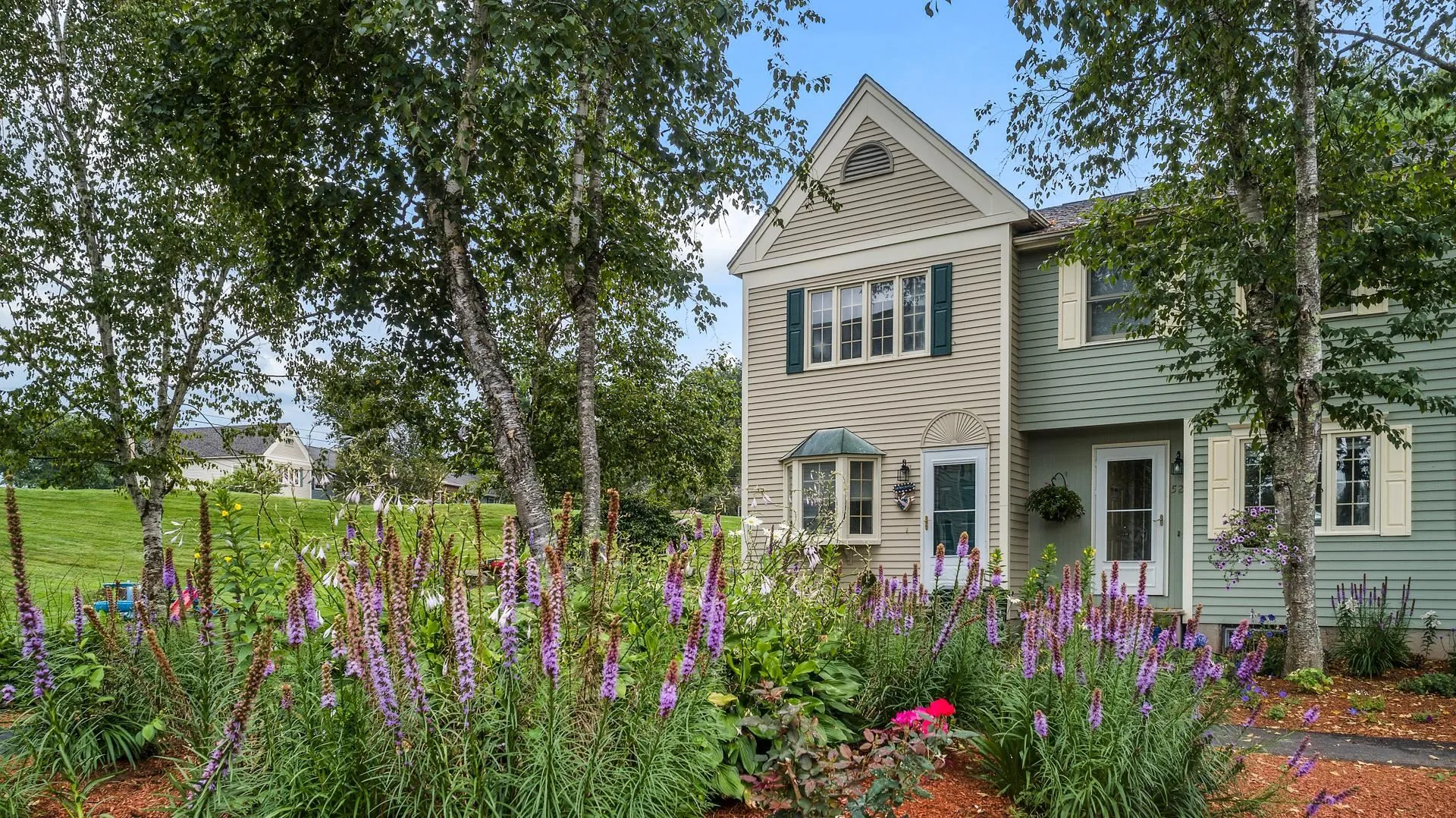 528 Fox Hollow Drive Hudson NH 03051