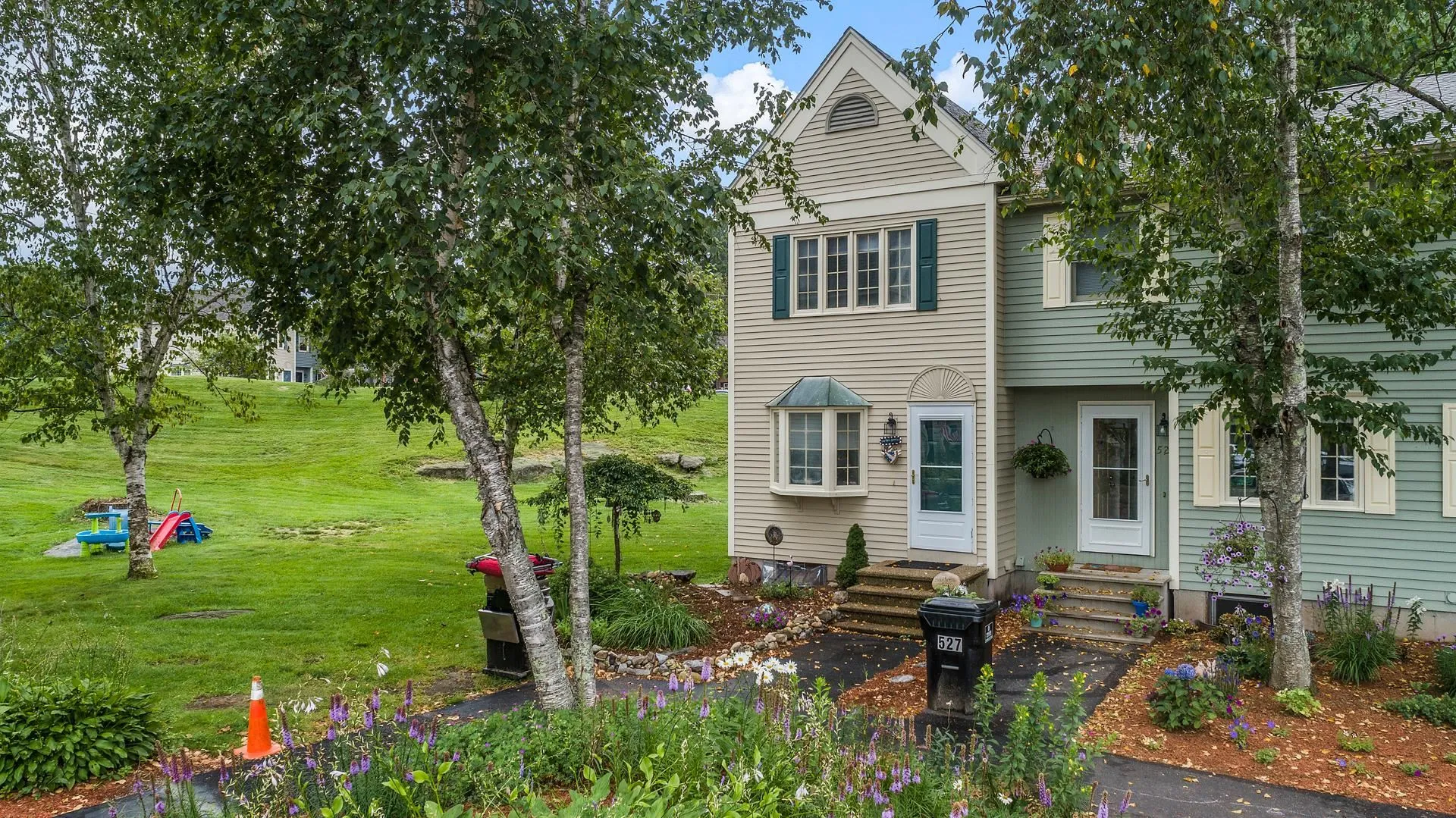 528 Fox Hollow Drive Hudson NH 03051