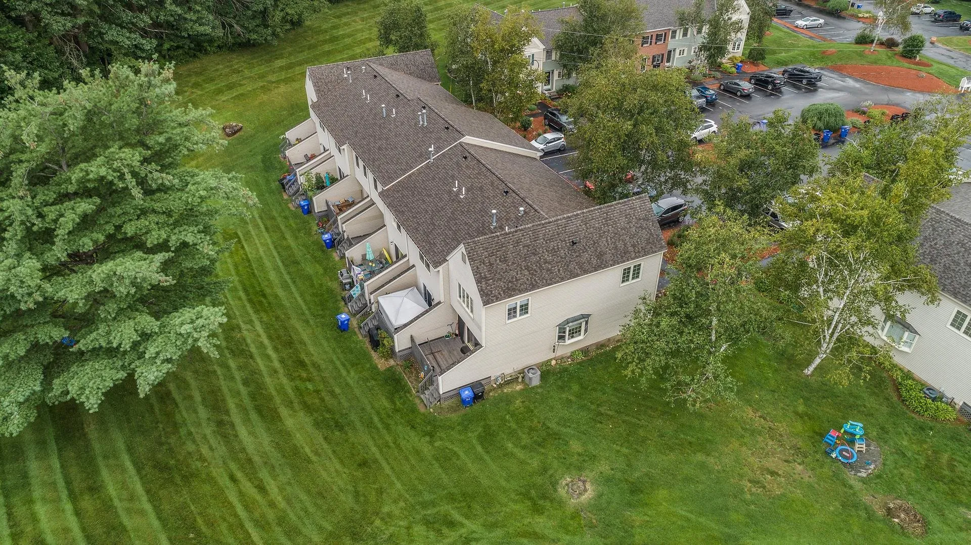 528 Fox Hollow Drive Hudson NH 03051