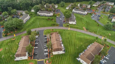 528 Fox Hollow Drive Hudson NH 03051