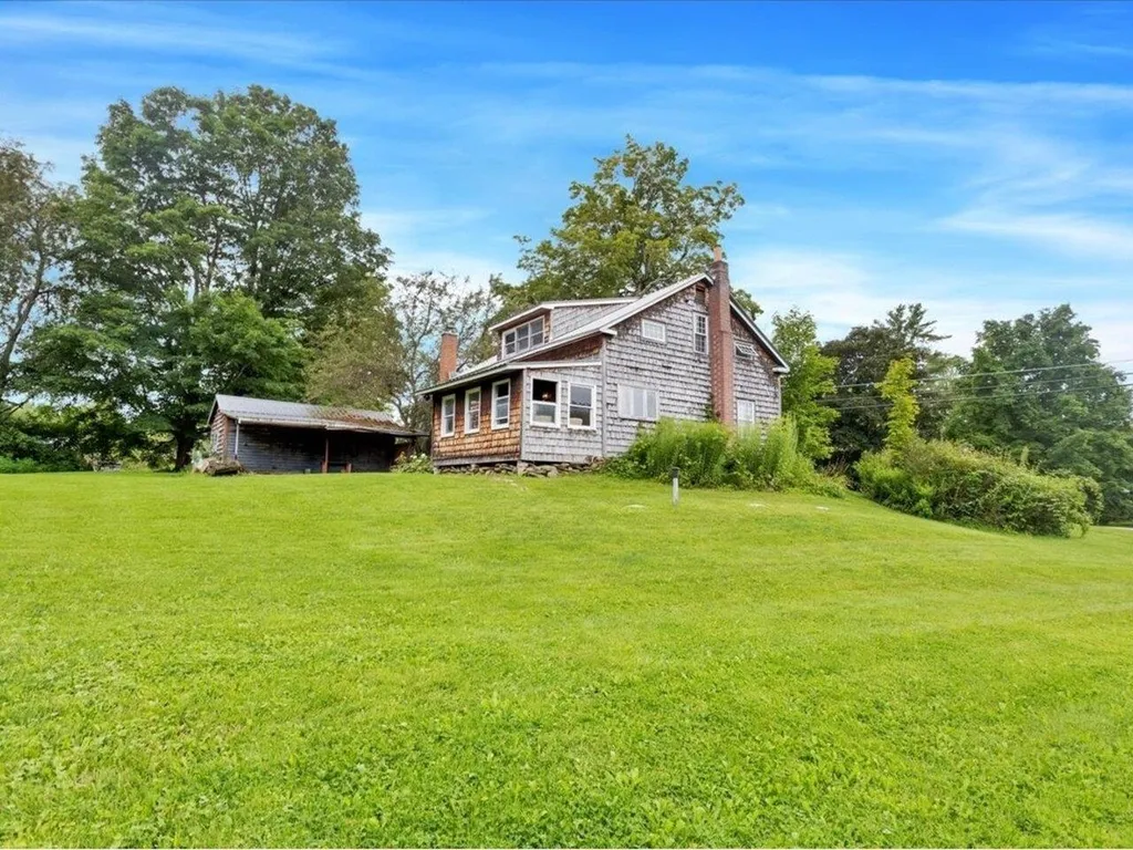 299 Browns Trace Road Jericho VT 05465