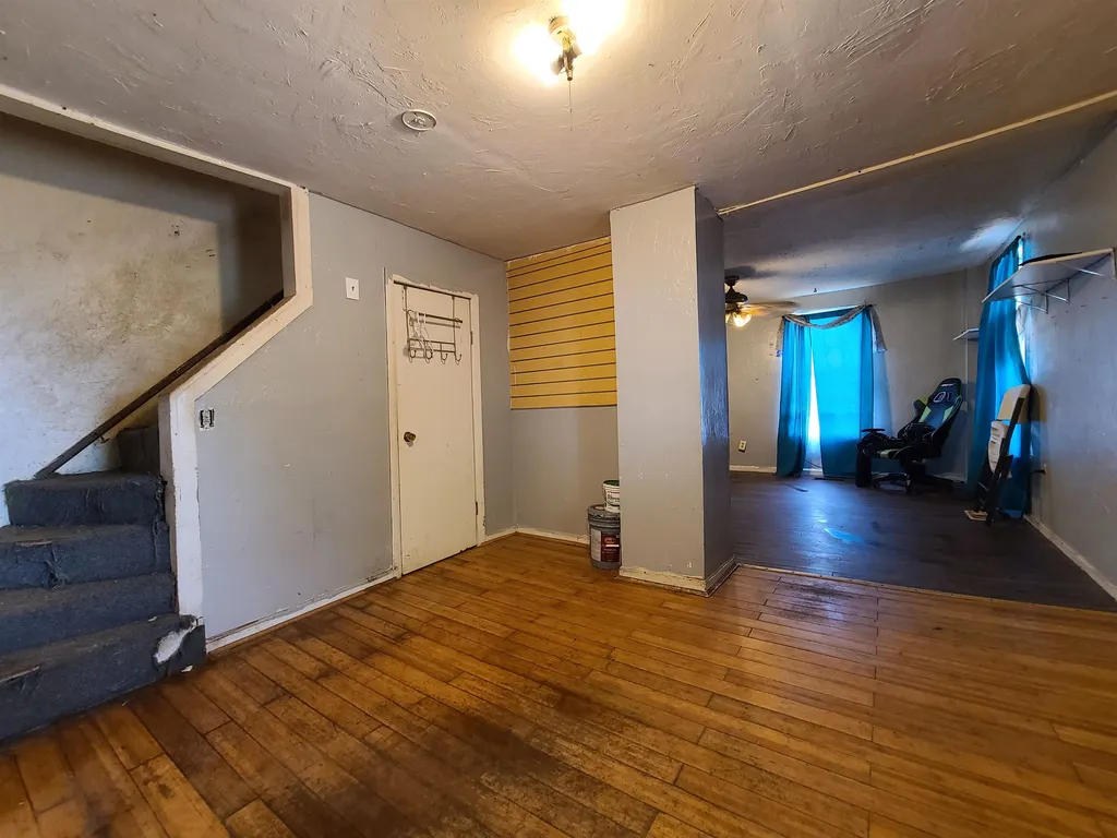 73 W Bow Street Franklin NH 03235