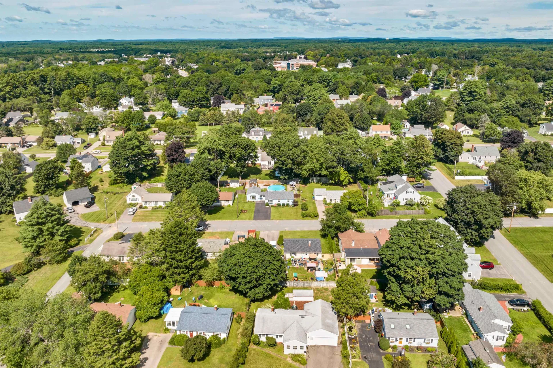 13 Holly Lane Hampton NH 03842
